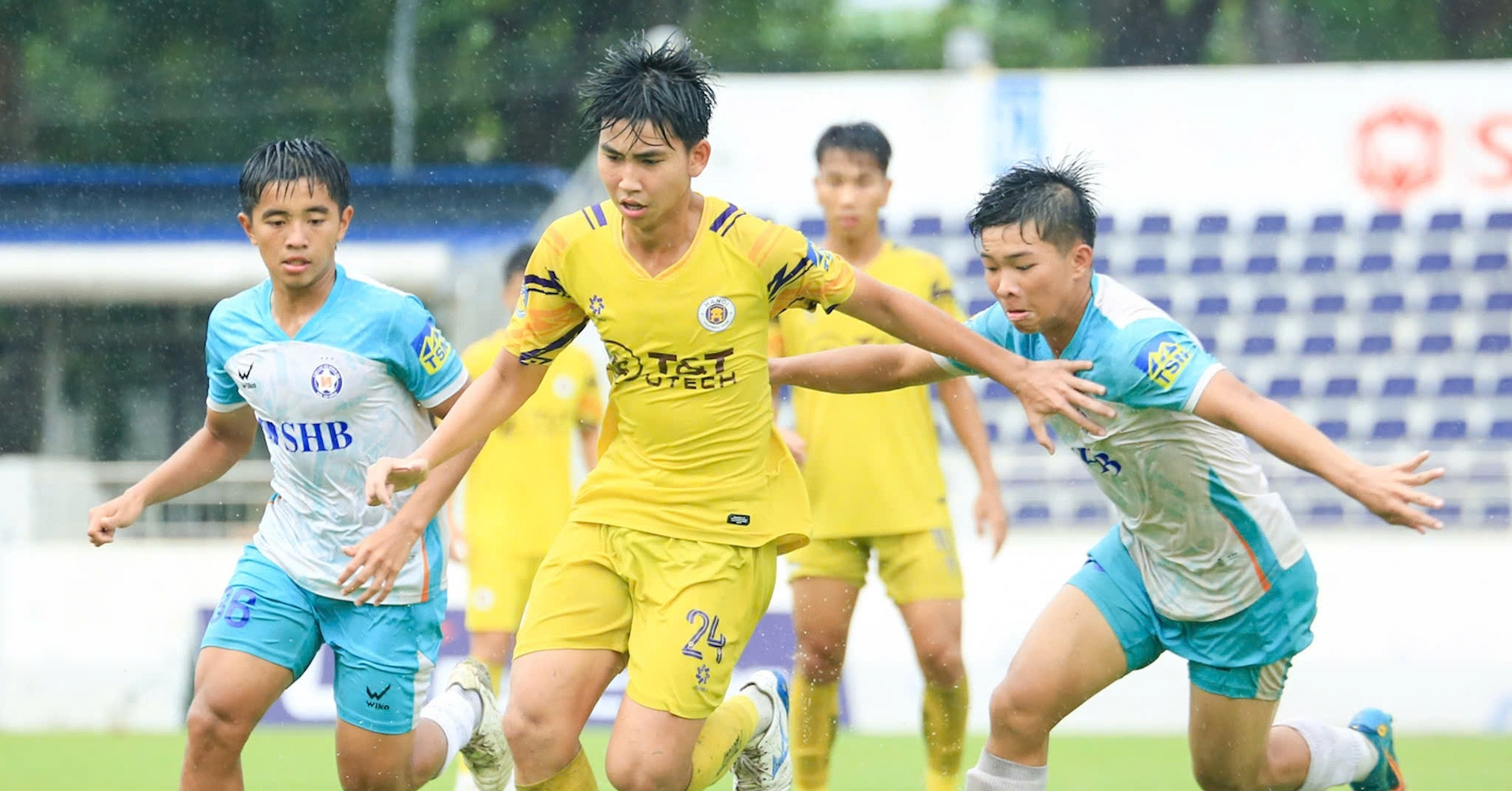 VCK U17 Quốc gia 2025: Hà Nội FC và Nam Định tranh chức vô địch