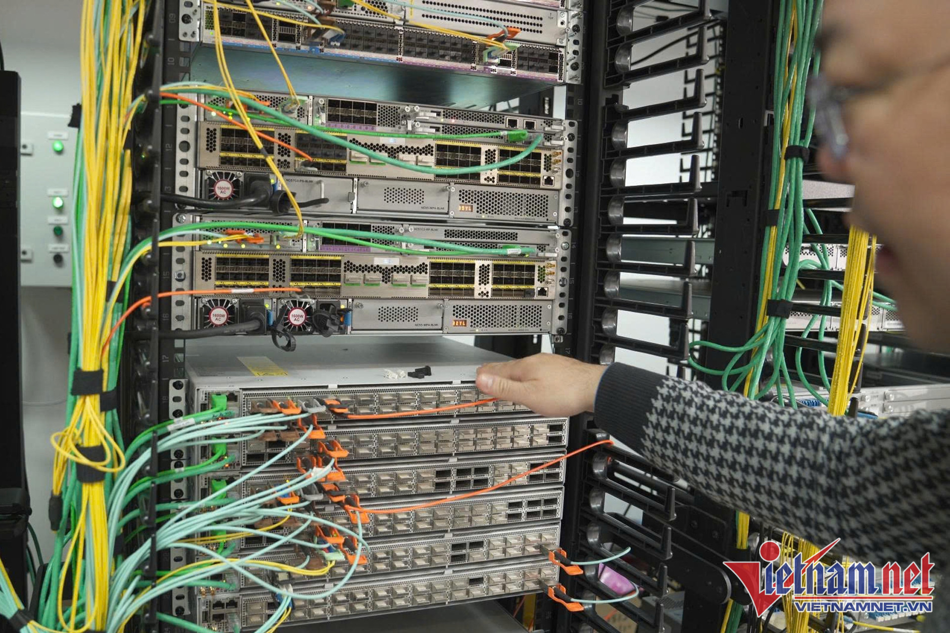 W-phong lab 5G moi 1.jpg