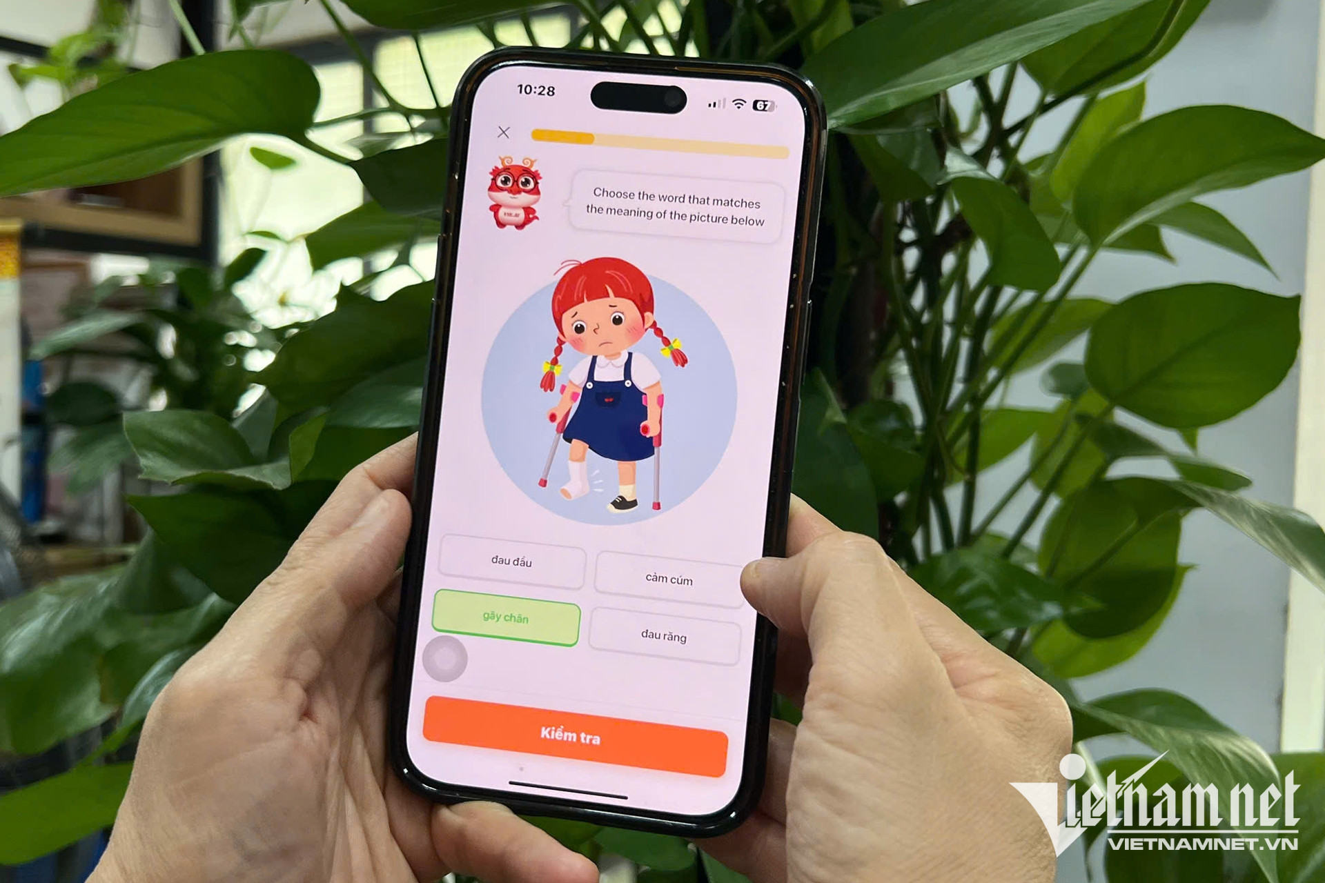 Phát triển app ứng dụng AI để đưa tiếng Việt và văn hóa Việt ra thế giới 1 W-ung dung hoc tieng Viet 1.jpg