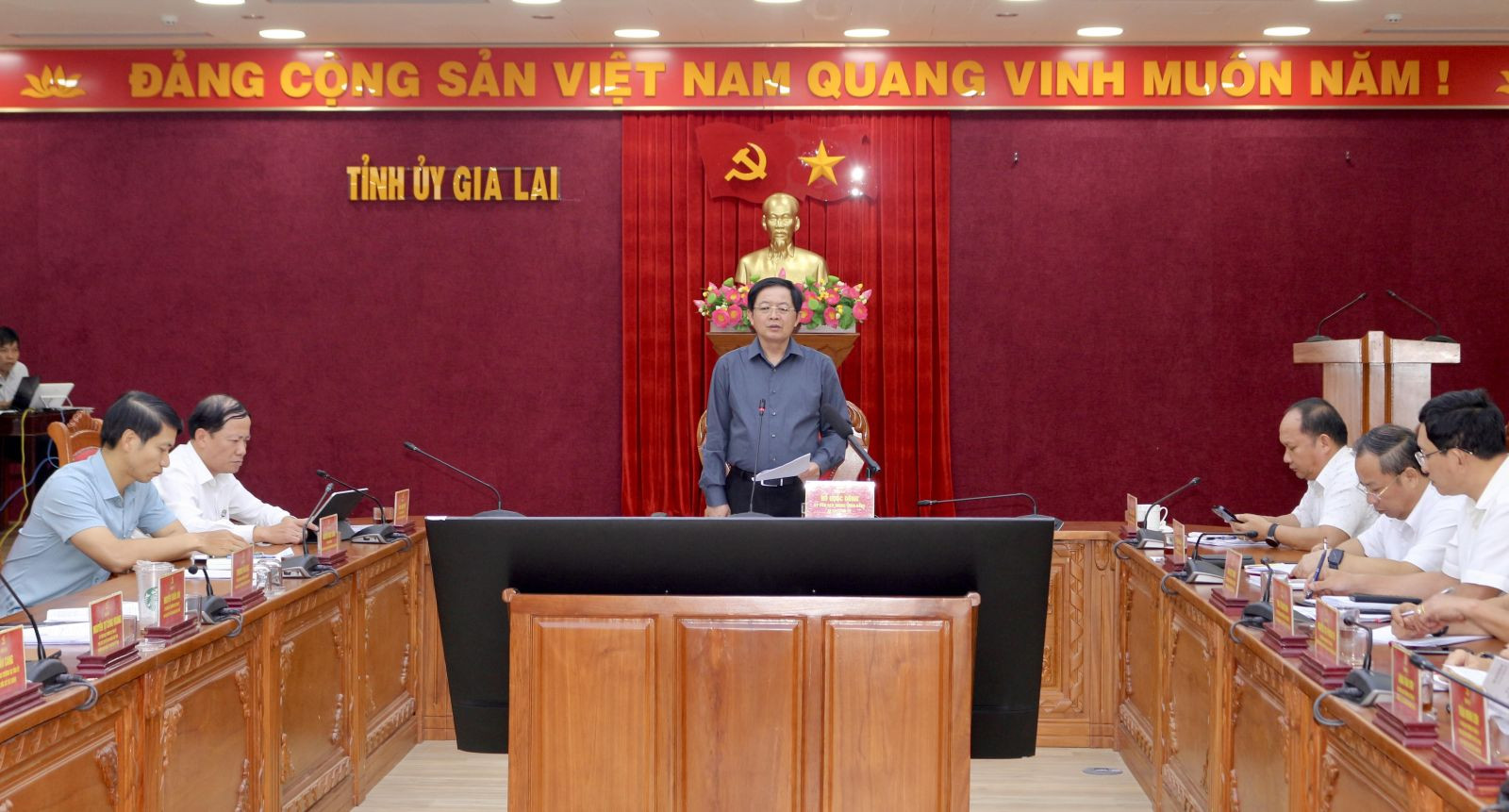Anh 2.jpg