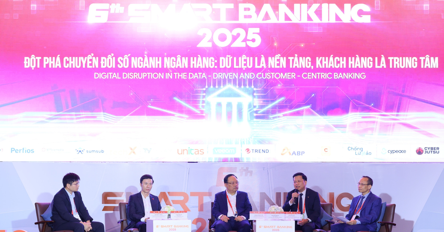 Các ngân hàng đang đối mặt với thách thức về an ninh mạng