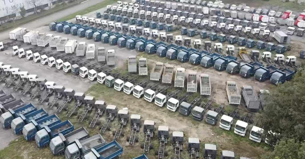 Chia nhỏ thành các lô, ‘ông lớn" VEAM quyết bán hết 1.492 ô tô