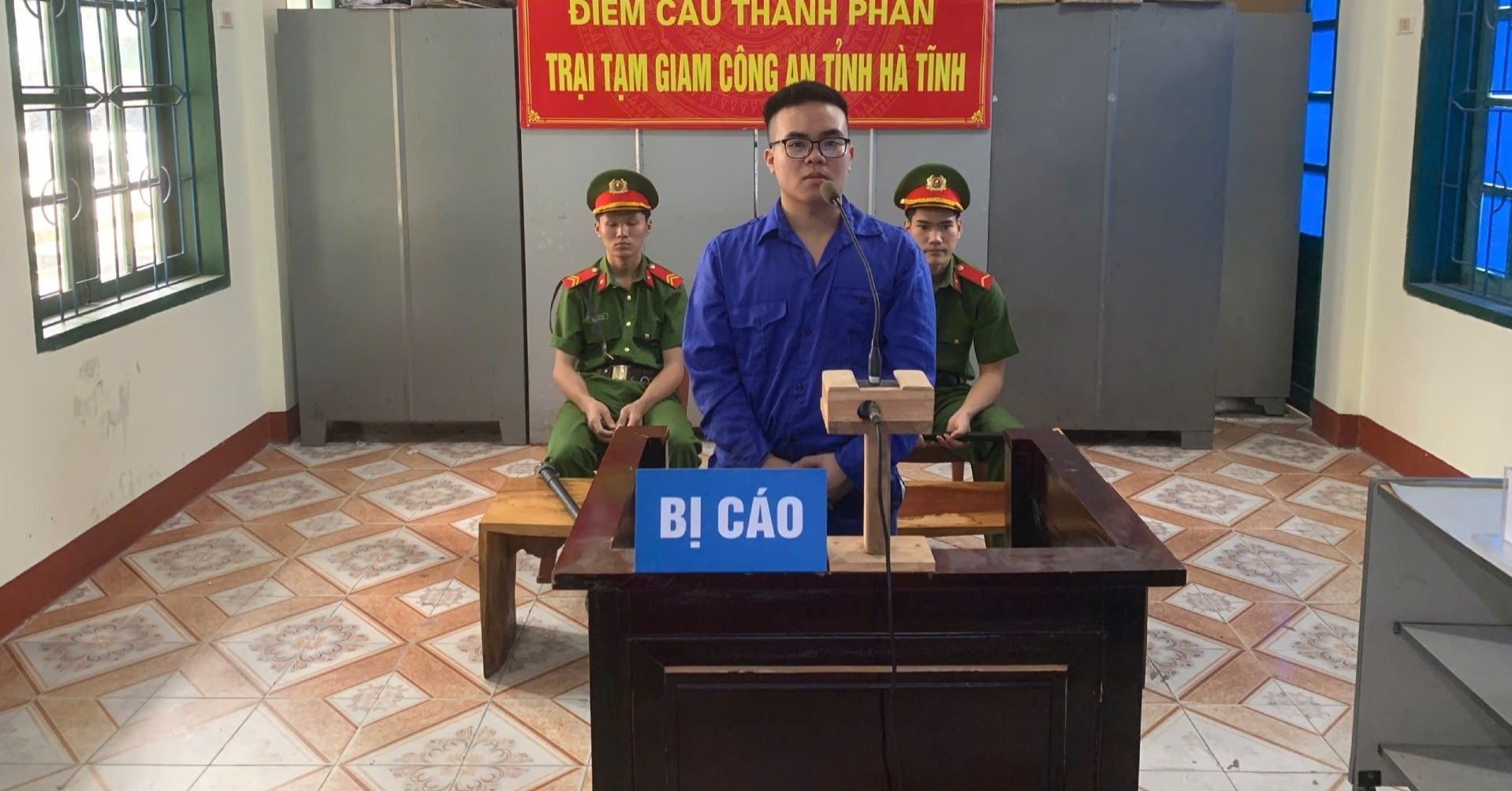 Đánh cắp thông tin công dân, cựu sinh viên công nghệ 21 tuổi lĩnh án tù