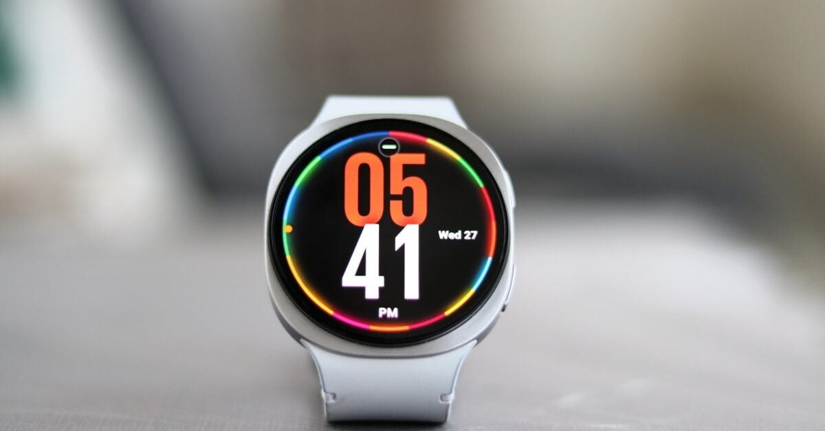 iPhone có thể sắp hỗ trợ đồng hồ Samsung Galaxy Watch tốt hơn