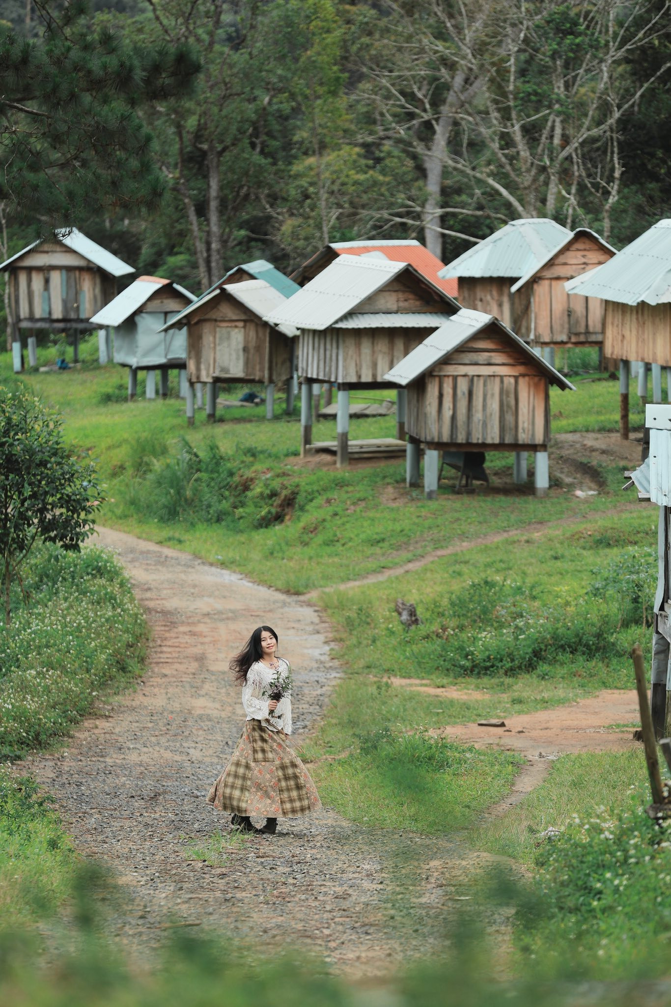 Ngôi làng bình yên ở Măng Đen bất ngờ hút khách nhờ những kho lúa Lang Kon Tu Ma Mang Den 2 3011