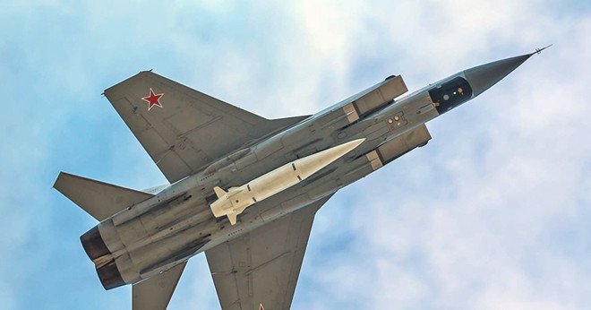 NATO để ngỏ khả năng bắn hạ máy bay Nga xâm phạm không phận