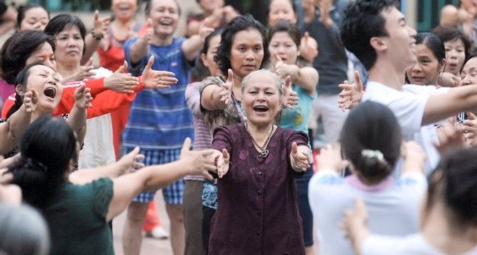 Người sống thọ có 4 điểm chung bao gồm ‘hơi thừa cân"