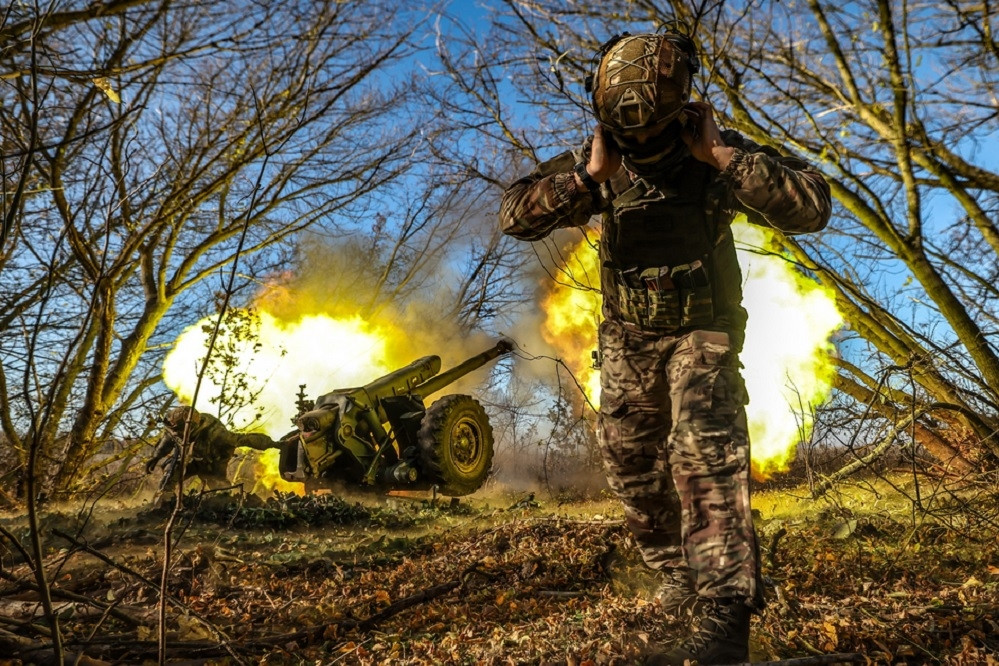 Quân Nga áp sát thành phố Siversk ở Donetsk, Ukraine nói bắn hạ cường kích Su-34