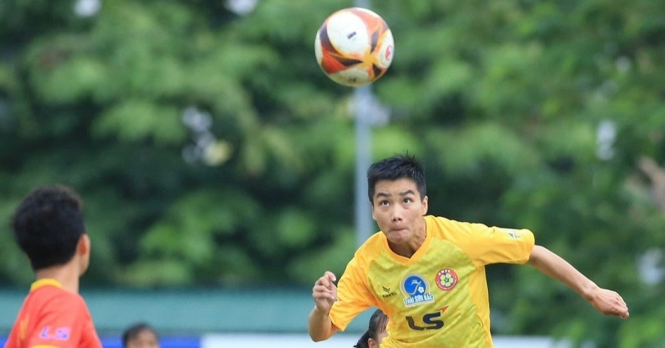 Vòng 6 giải bóng đá nữ VĐQG 2025: TPHCM I lấy lại ngôi đầu từ Hà Nội