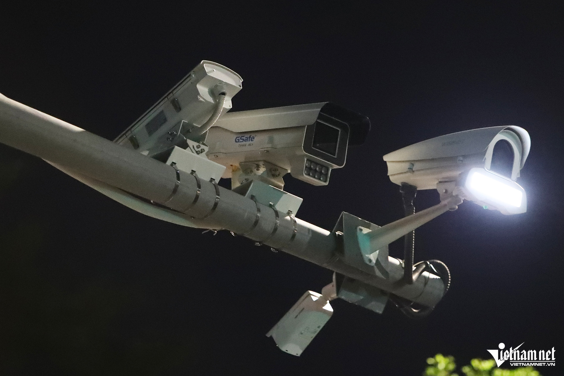 W-camera AI PHAM VAN BACH 1.JPG.jpg