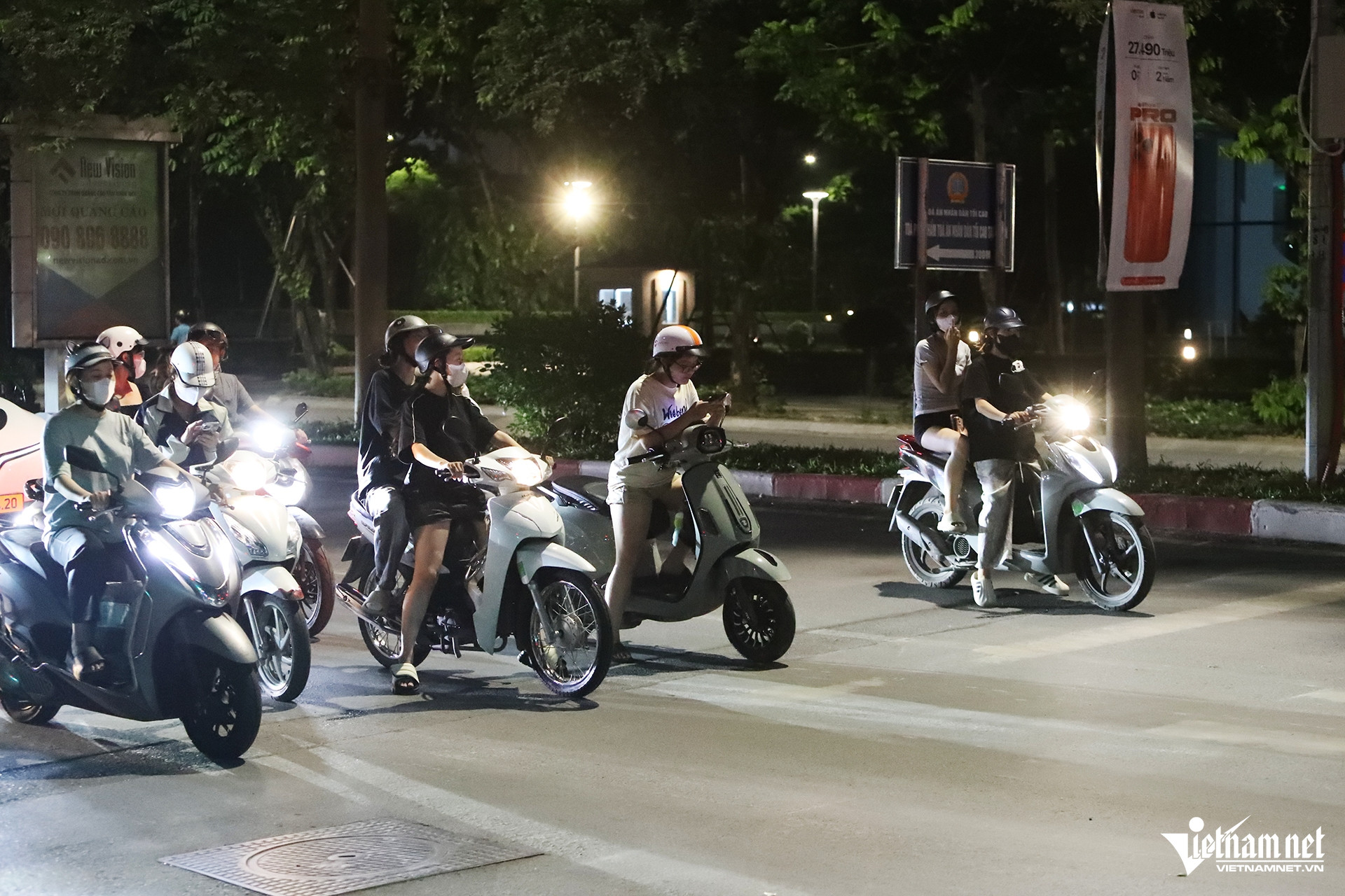 W-camera AI PHAM VAN BACH 2.JPG.jpg