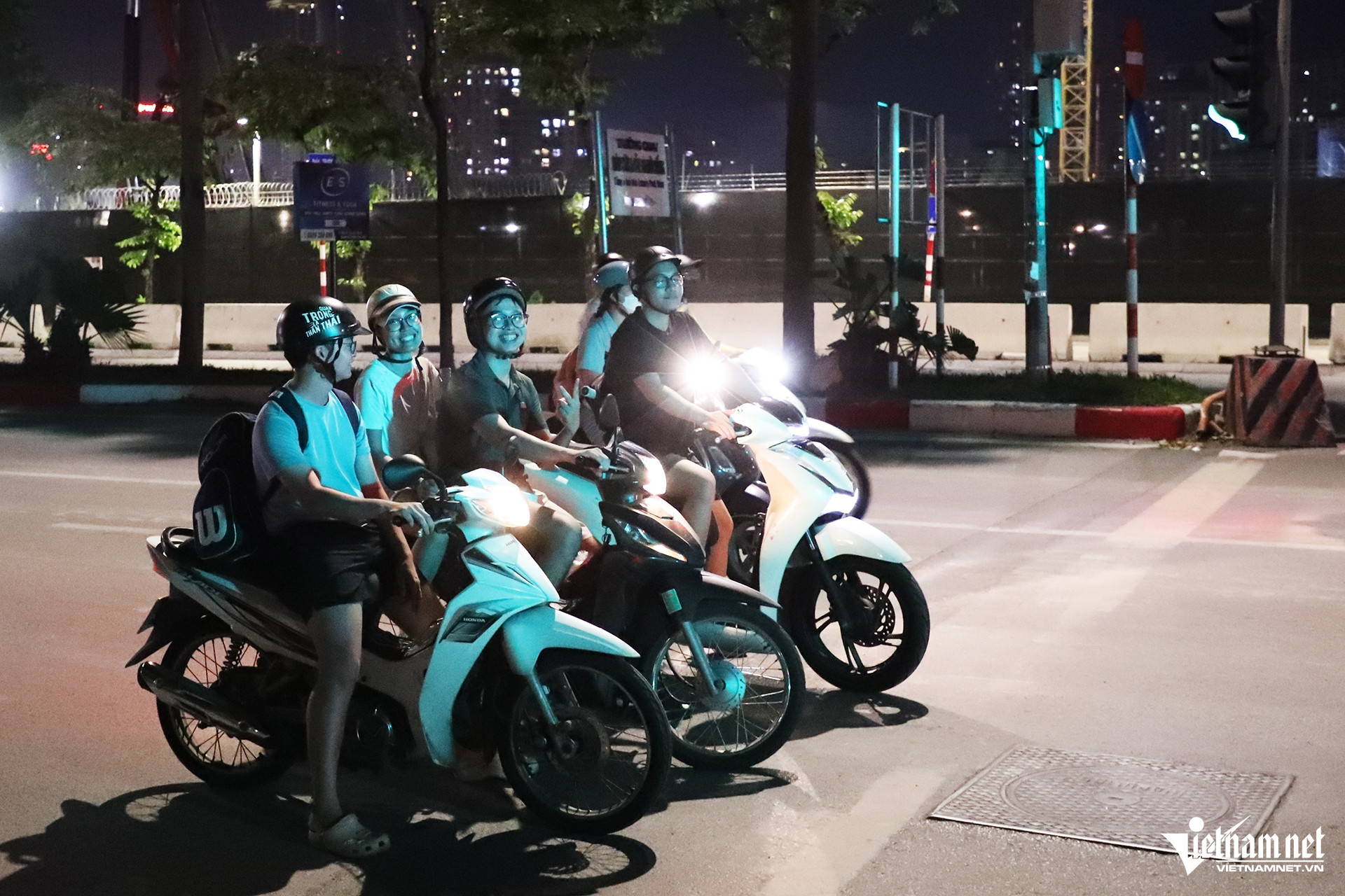 W-camera AI PHAM VAN BACH 5.JPG.jpg