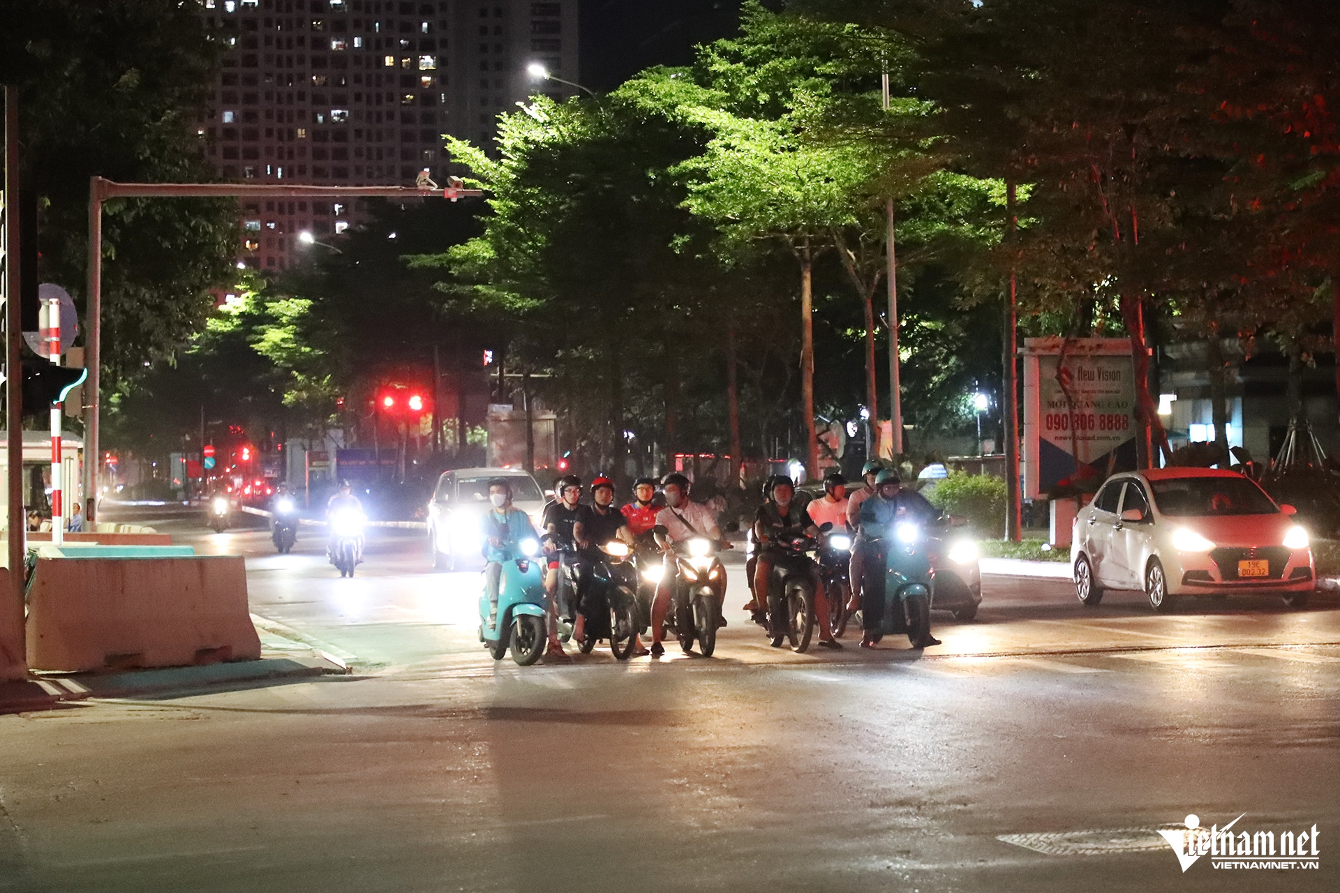 W-camera AI PHAM VAN BACH 6.JPG.jpg