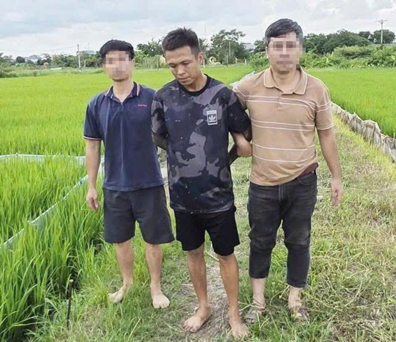 z7047555130753_d015cf6b6b379ea552228c4d1bde543c 2.jpg