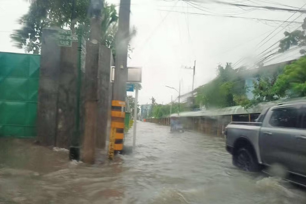 Bão Bualoi duy trì sức gió, miền nam Philippines hứng chịu lũ lớn