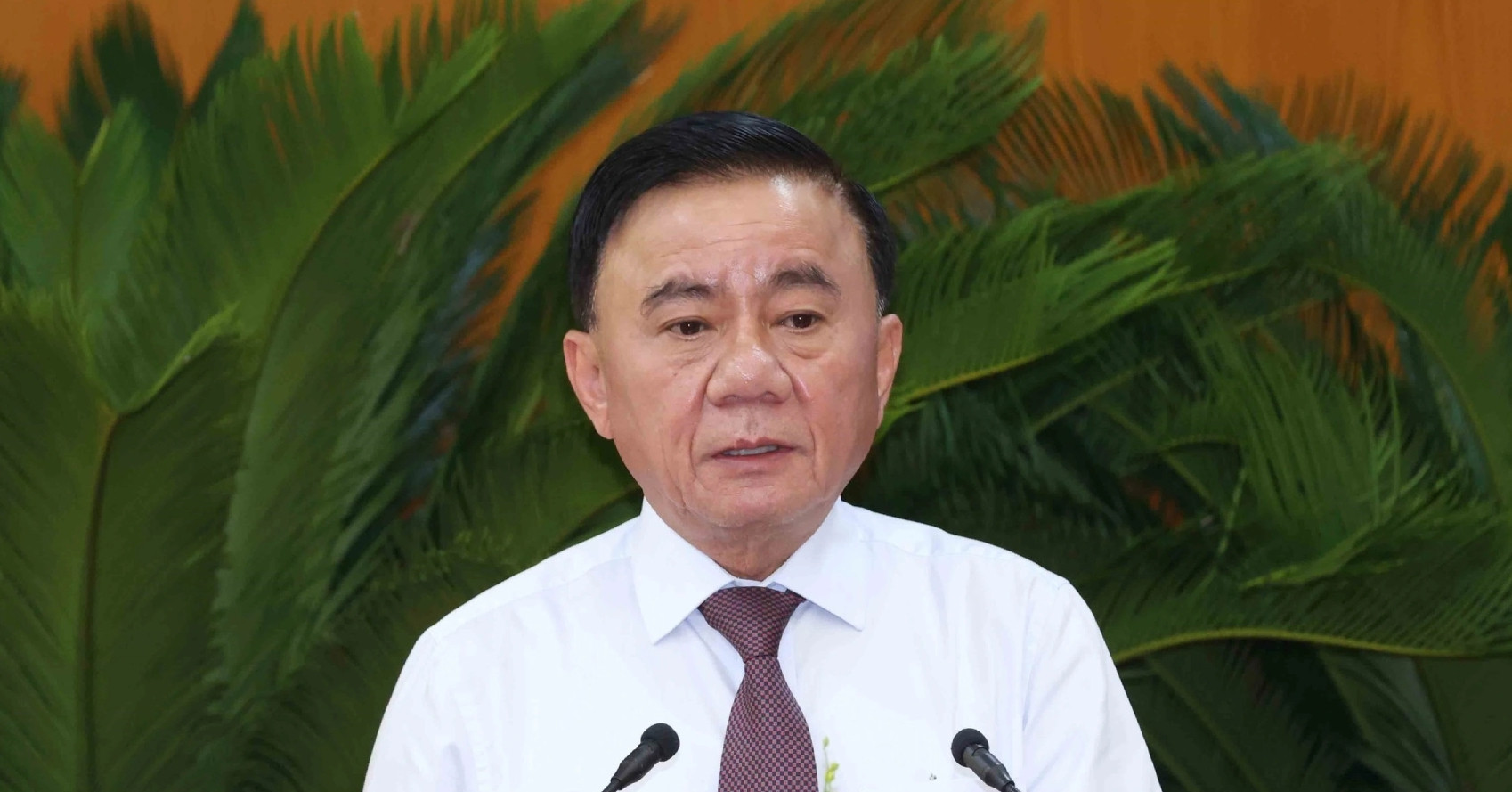 Bộ Chính trị yêu cầu kiểm điểm việc chậm chi trả chế độ với cán bộ nghỉ do sắp xếp