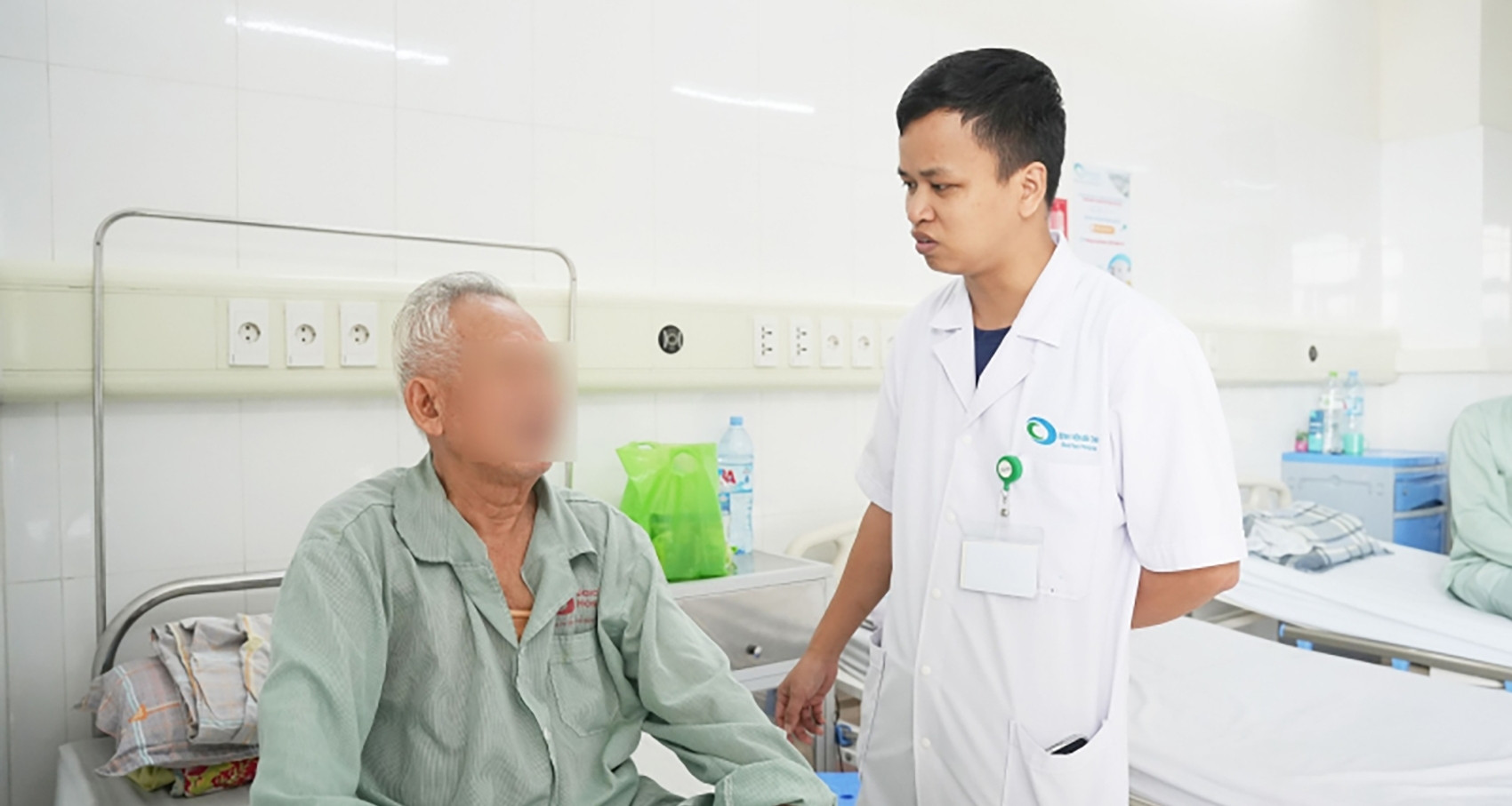 Cụ ông 86 tuổi bị ung thư vú