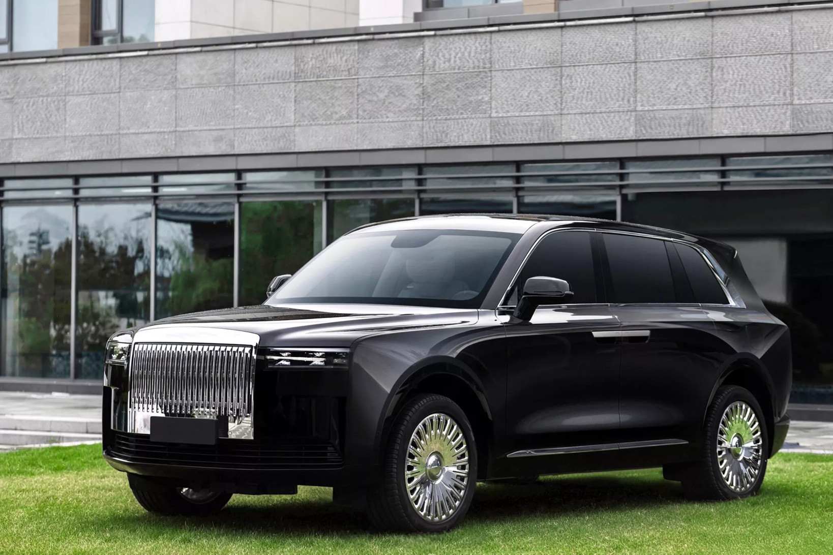 cullinan fake 4.jpg