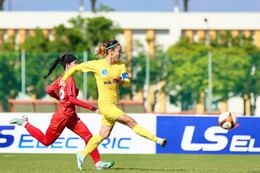 Hải Yến lập hat-trick, nữ Hà Nội tiếp tục bay cao