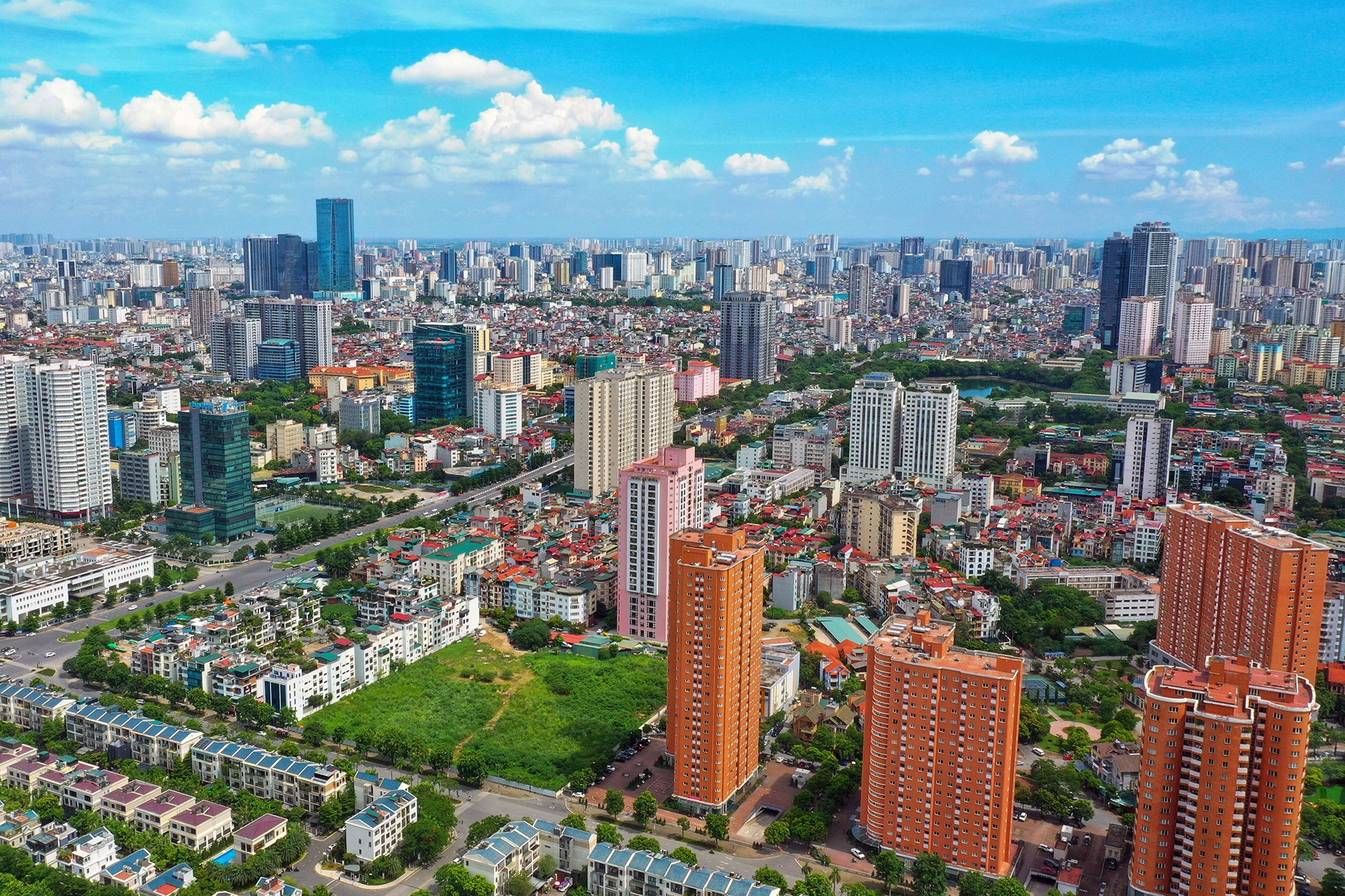 Chung cư Hà Nội 300 triệu/m2: Bộ Xây dựng chỉ rõ đầu cơ, nâng giá nhà đất