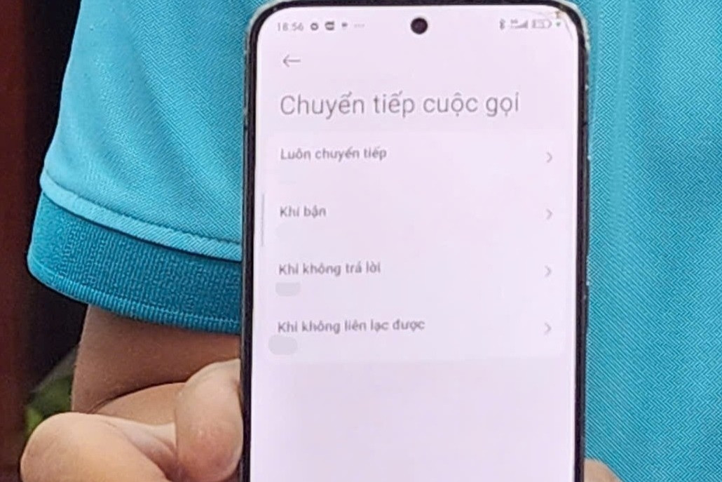 Nam thanh niên bị phạt vì chuyển cuộc gọi đòi nợ sang đường dây nóng Bộ Công an