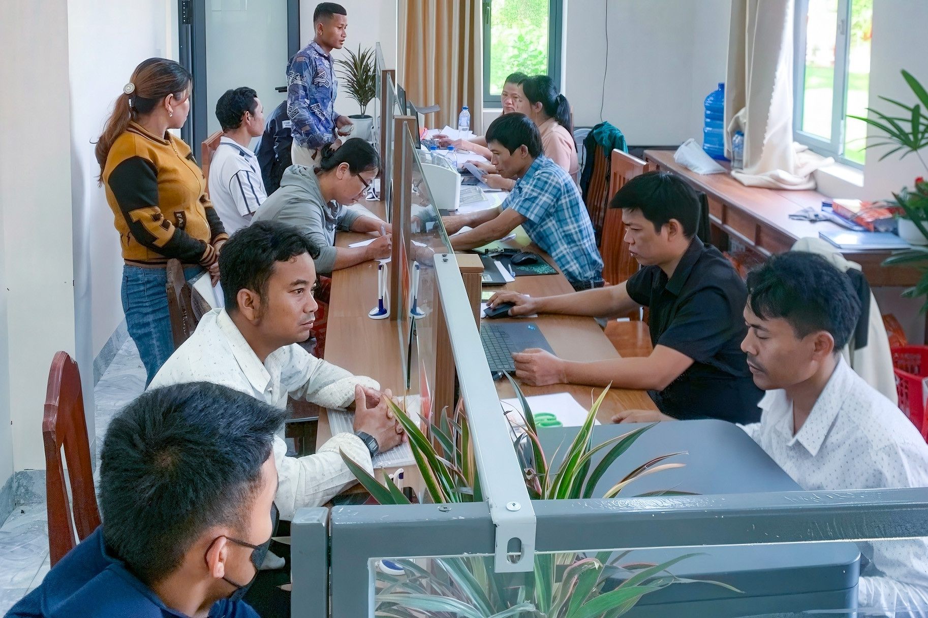 Đề xuất mức lương 20-25 triệu đồng/tháng để cân đối nhân sự cấp xã