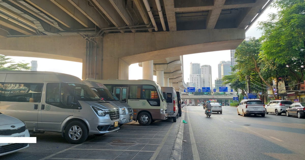 TPHCM đề xuất sử dụng gầm cầu làm bãi giữ xe, sân thể thao