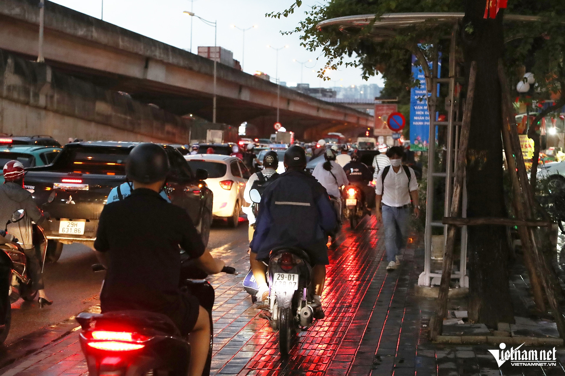 W-di lon xon 2.JPG.jpg