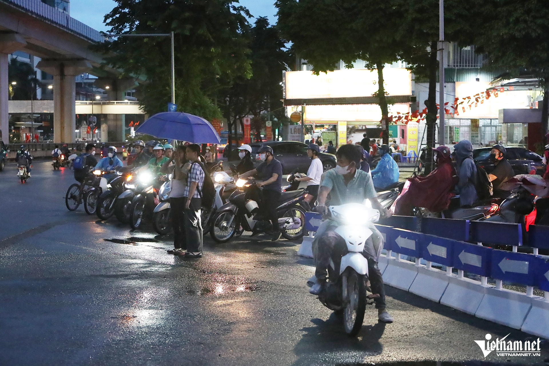 W-di lon xon 6.JPG.jpg