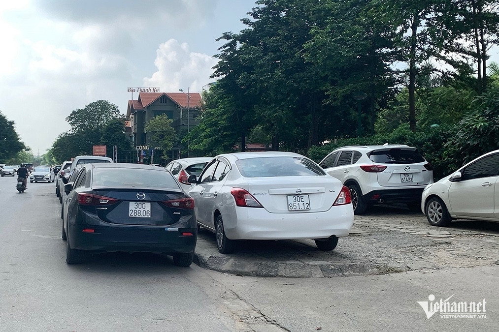 W-dung do xe tren via he.jpeg