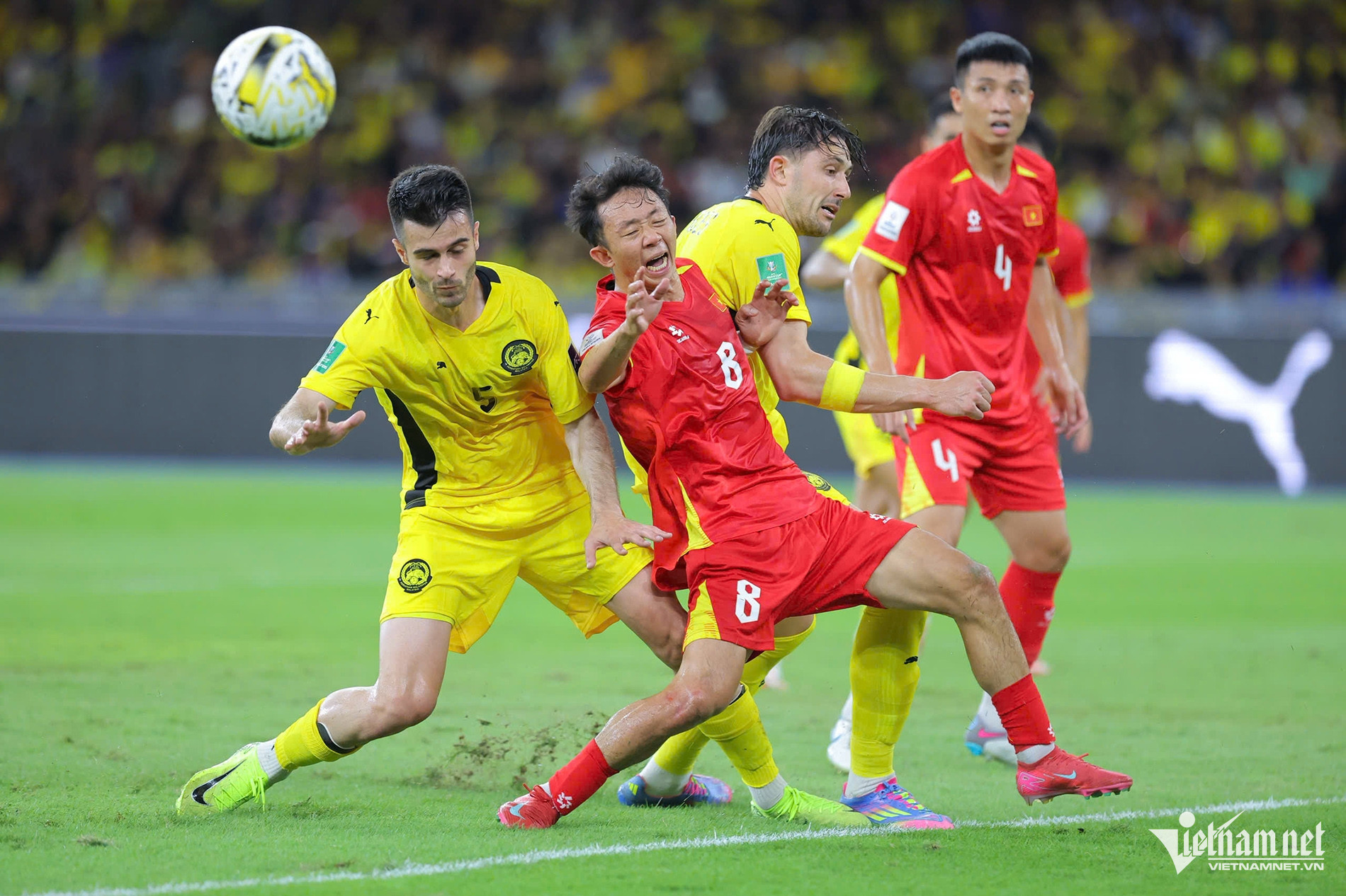 W-tuyen viet nam malaysia 5.jpg