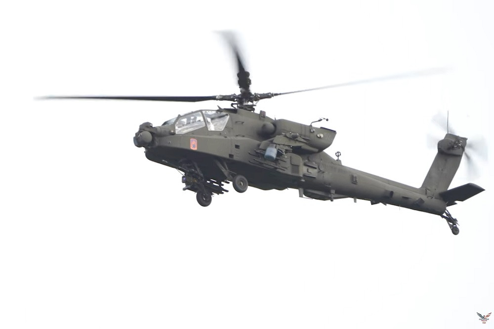 AH 64 3.jpg