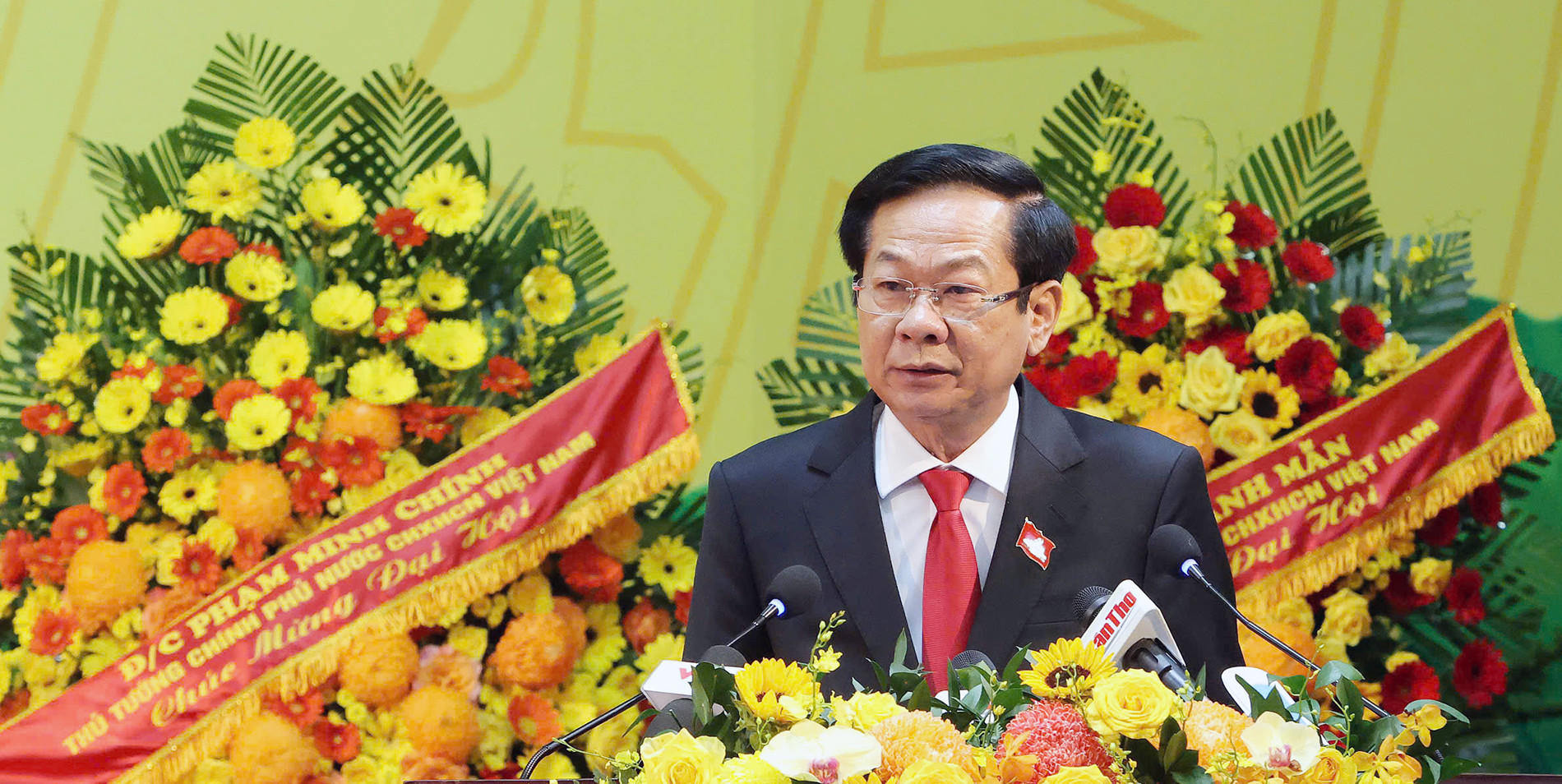 Bí thư Bình 2.jpg