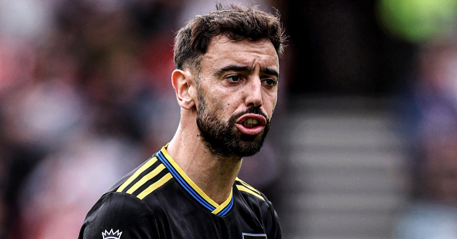 Bruno Fernandes hóa tội đồ MU, lập kỷ lục hỏng 11m ở Ngoại hạng Anh