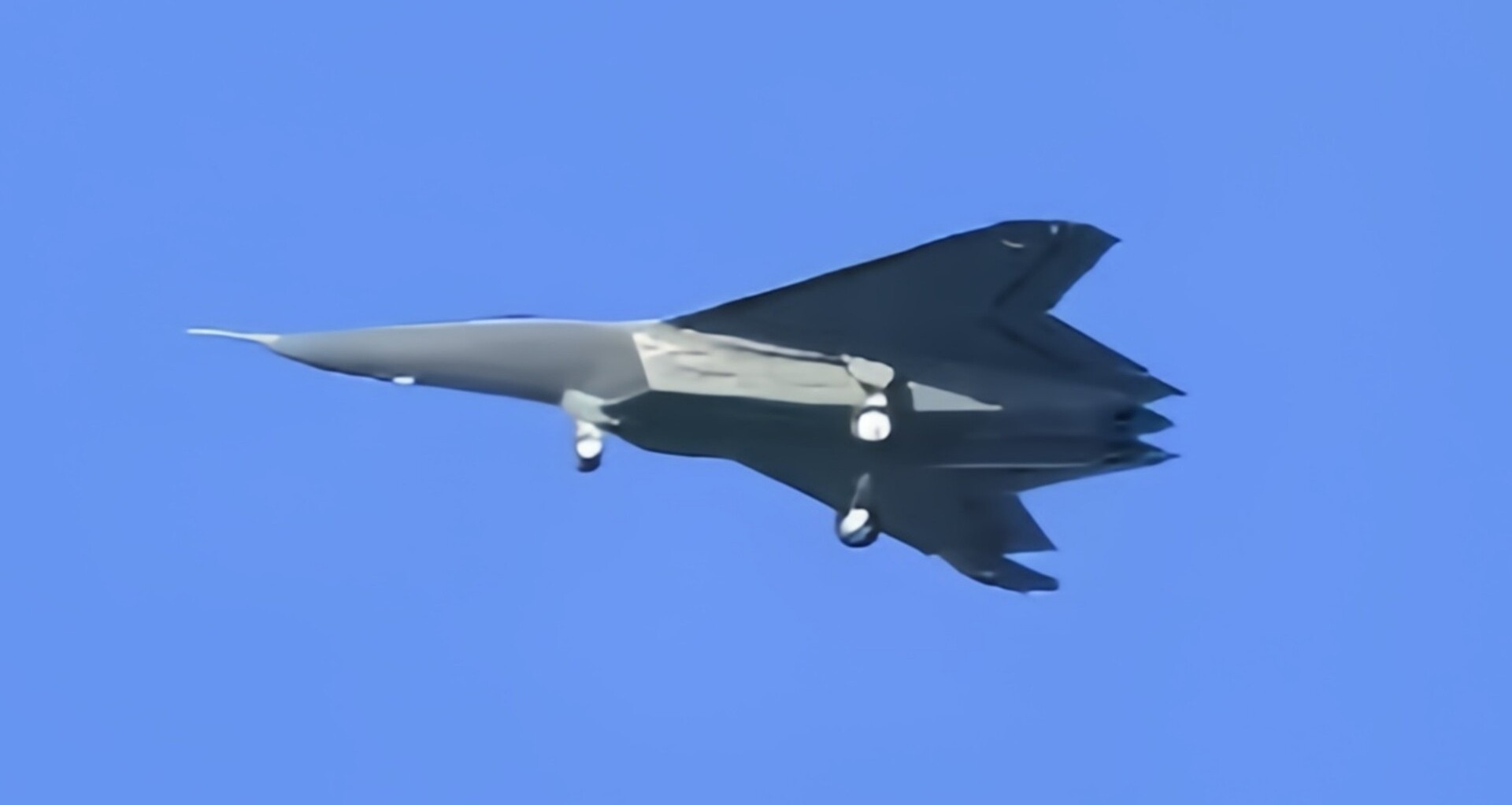 Siêu tiêm kích J-50 thế hệ 6 với AI ‘vô địch’, thách thức F-22, định hình cuộc chơi không quân toàn cầu