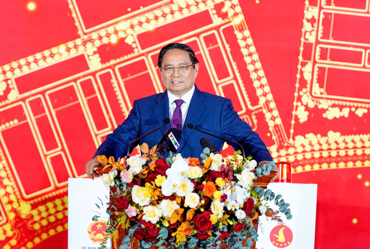 THủ tướng PMC.jpeg