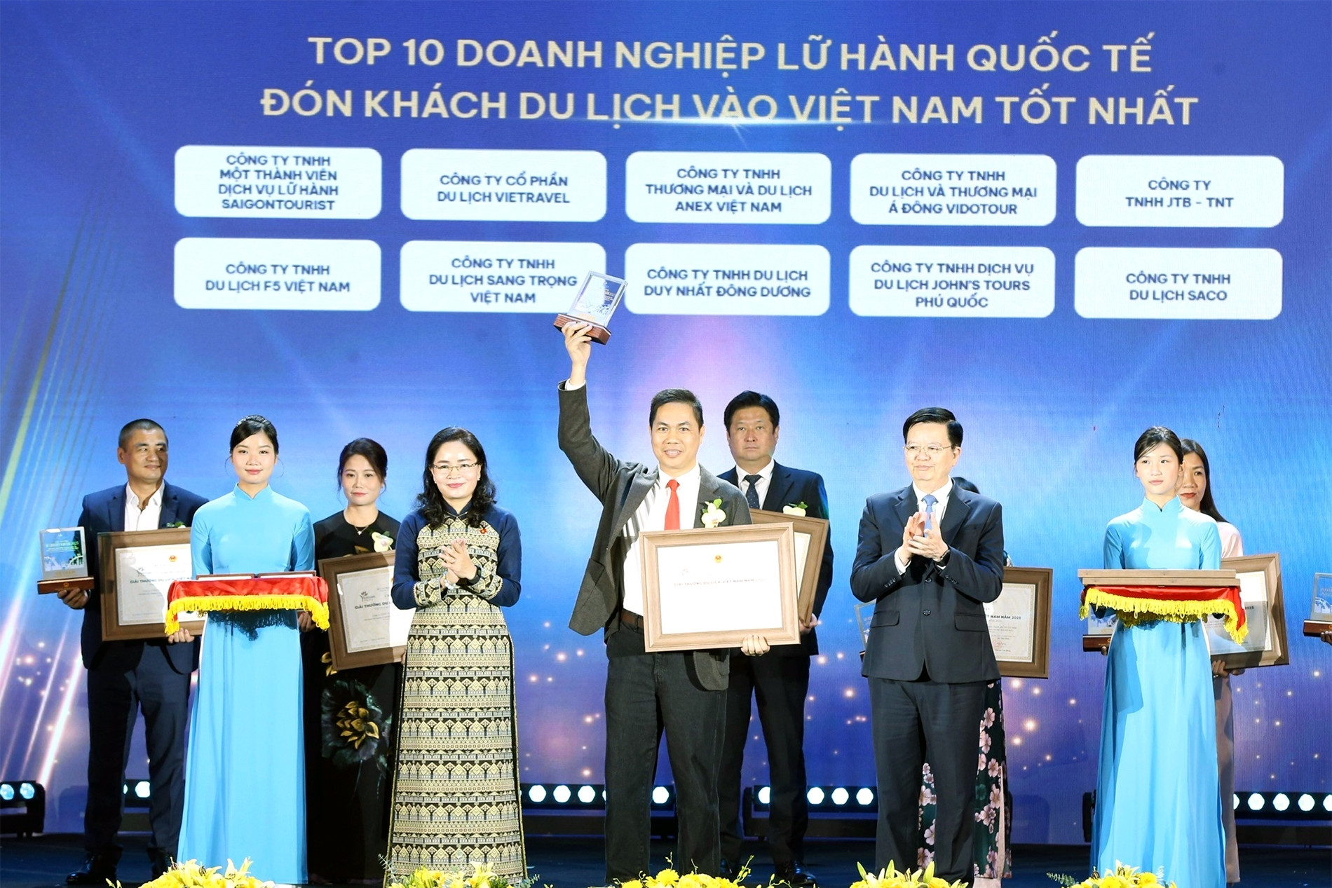Vinh danh những ‘đại sứ thương hiệu’ của du lịch Việt Nam