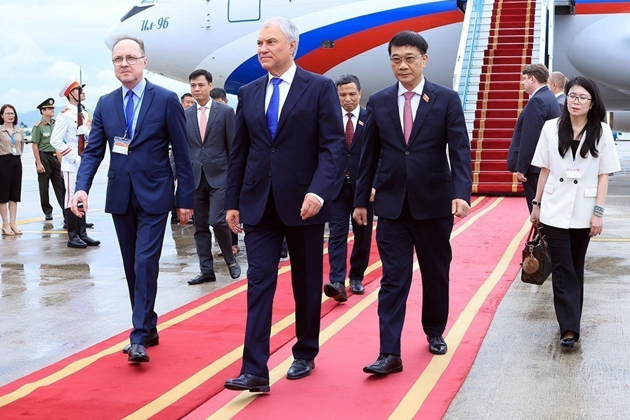 Chủ tịch Duma Quốc gia Nga đến Hà Nội