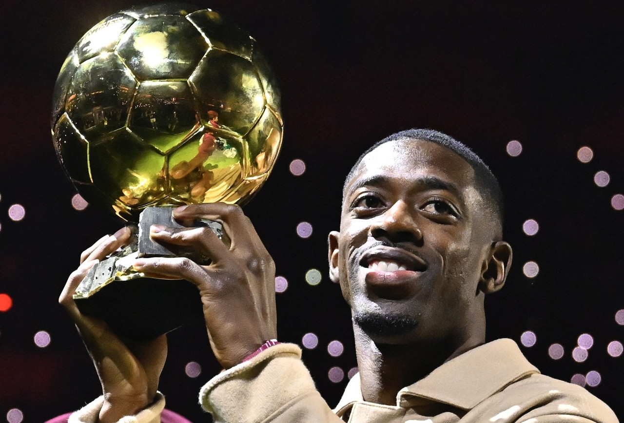 Dembele rửa Quả bóng vàng, PSG bất an đấu Barca