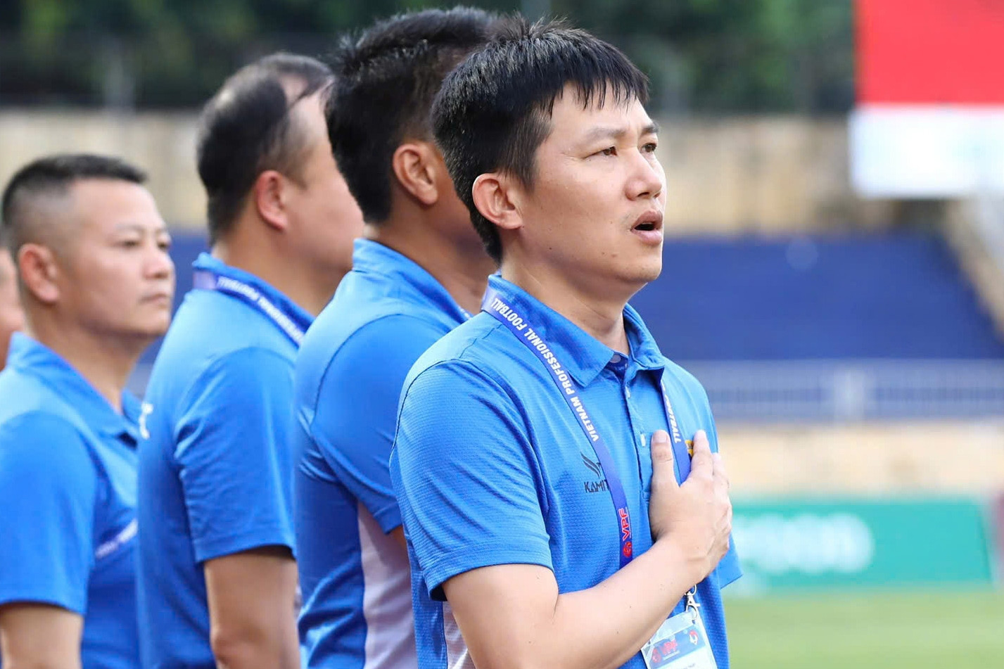 HLV SLNA từ chức sau trận thua ngược CA TP.HCM