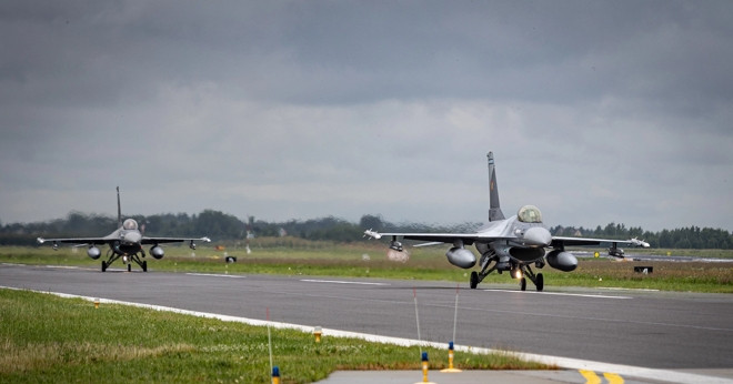 NATO tăng cường triển khai khí tài tới biển Baltic sau loạt sự cố UAV xâm nhập