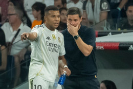 Real thủng 5 bàn trước Atletico sau 75 năm, Xabi chỉ thẳng vấn đề