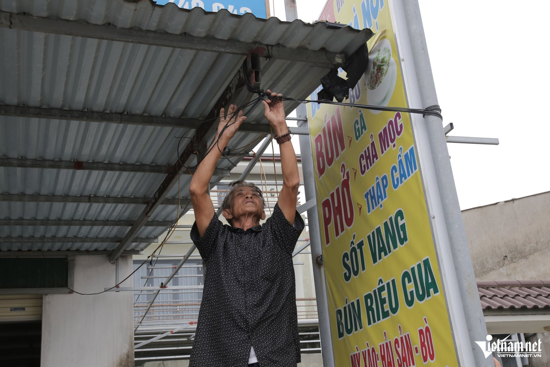 W-Bão bùng5.JPG.jpg