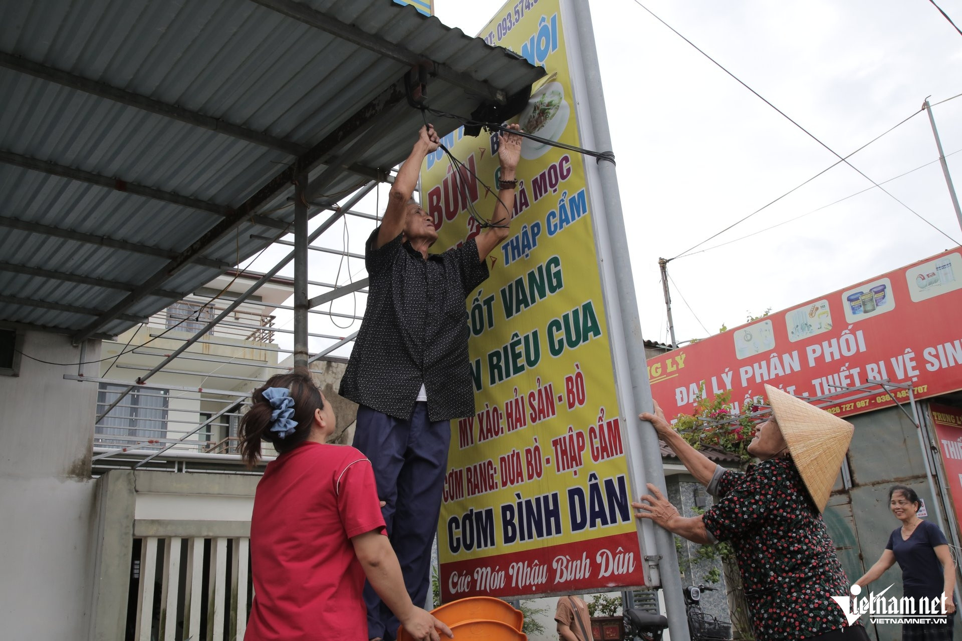 W-Bão bùng6.JPG.jpg