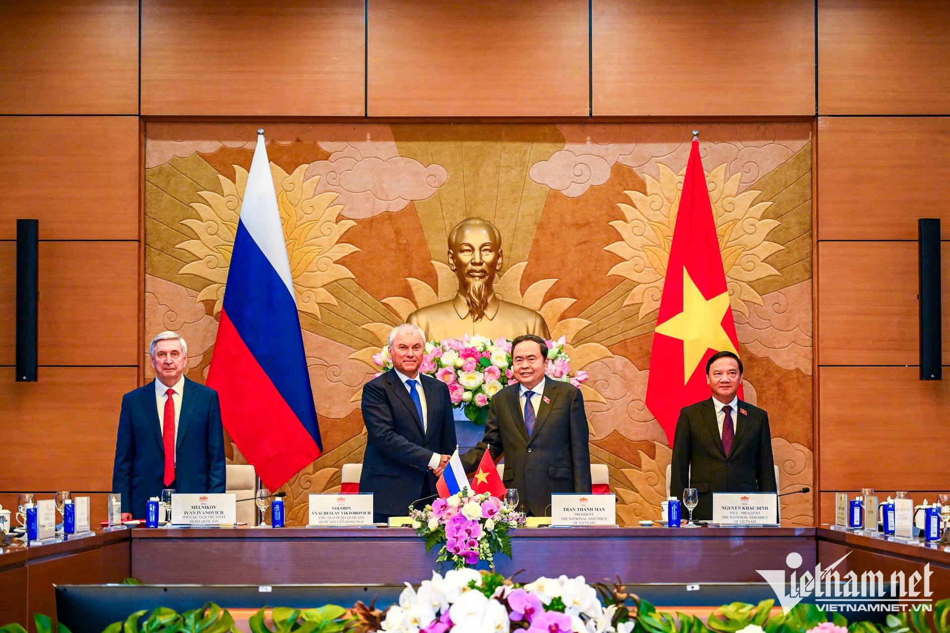 W-Vyacheslav Volodin បានសួរទំនប់ 5.jpg