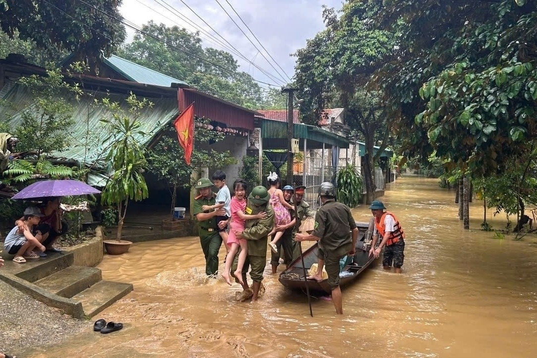 Bản tin sáng 29/9: Bão số 10 tan dần, miền Bắc đến Hà Tĩnh mưa lũ khắc nghiệt