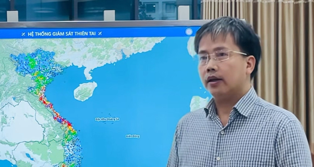 Bão số 10 Bualoi dần suy yếu, miền Bắc đến Hà Tĩnh đối mặt mưa lũ khắc nghiệt