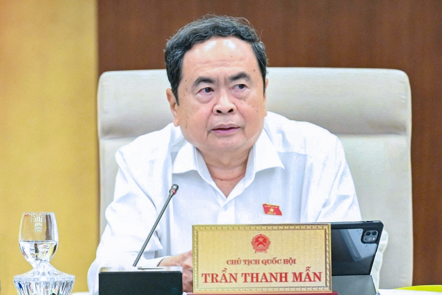 Chủ tịch Quốc hội: Không thể tuyển viên chức vào là ở trong bộ máy suốt đời