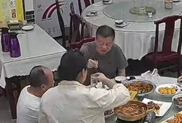 chunhatotbung1.jpg