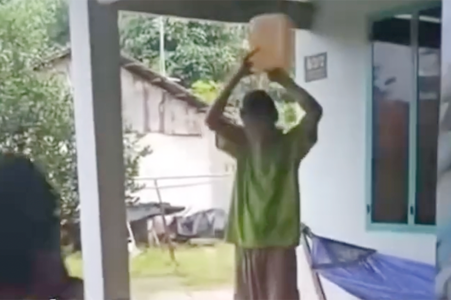 Điều tra vụ người đàn ông tưới xăng tự thiêu, xuất hiện đoạn clip ghi cảnh giằng co